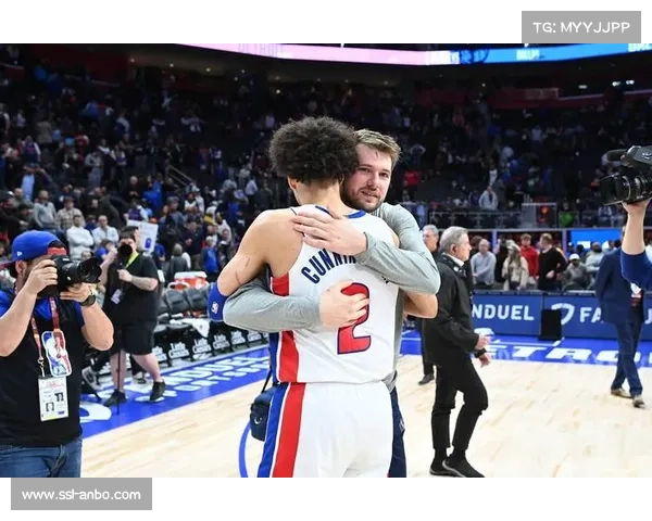 活塞崛起之谜：坎宁安转型组织核心激活球队进攻体系。